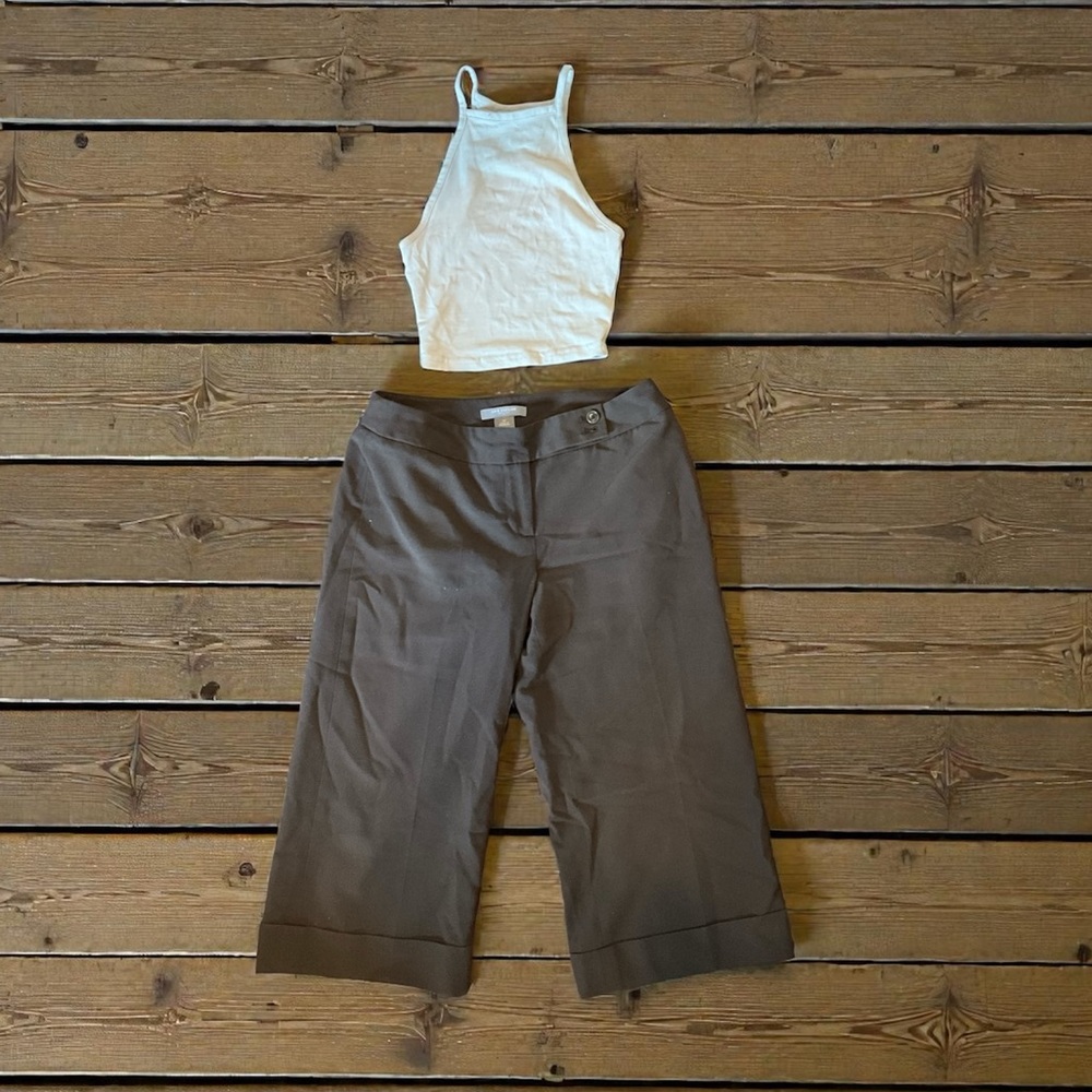 Set of H&M Top & Ann Taylor Capri Pants